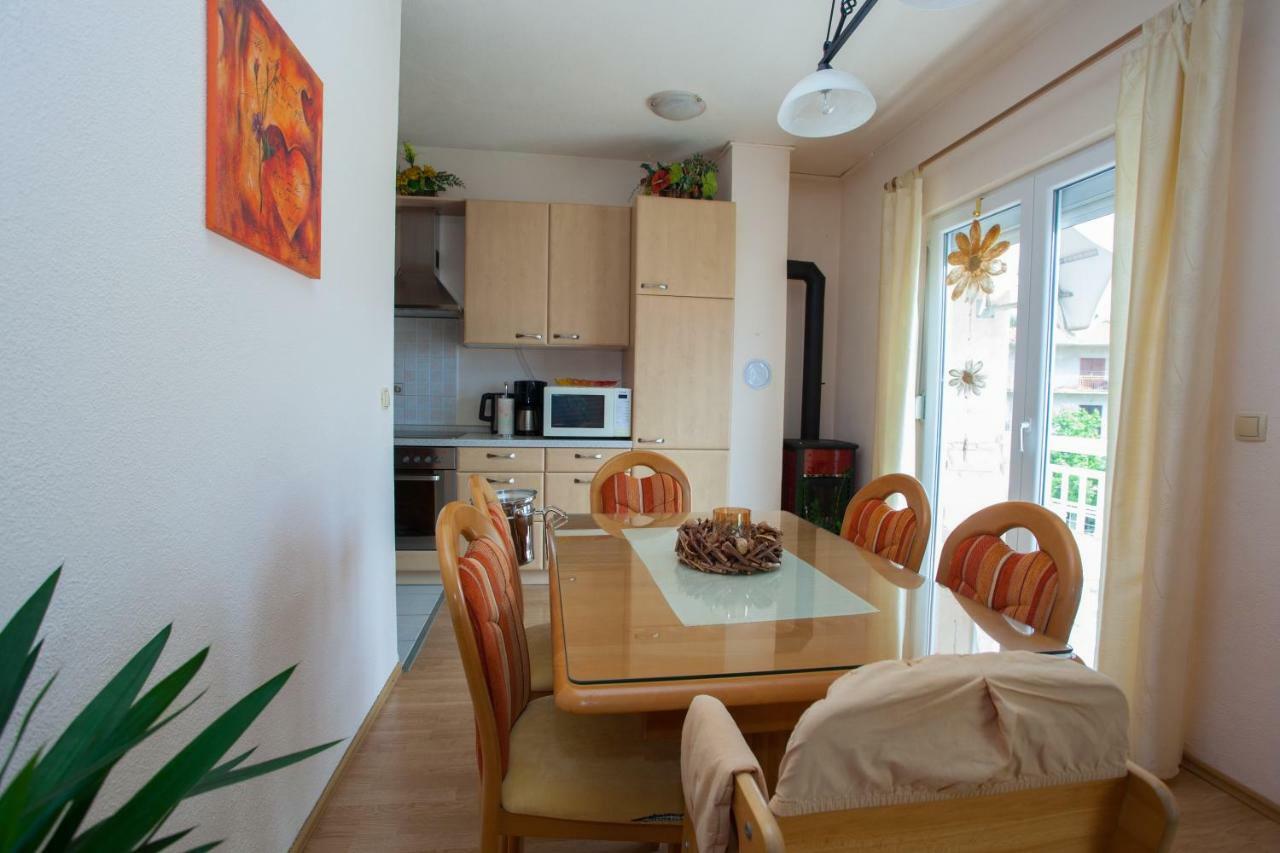 Апартаменты Apartman Antonio Макарска Экстерьер фото